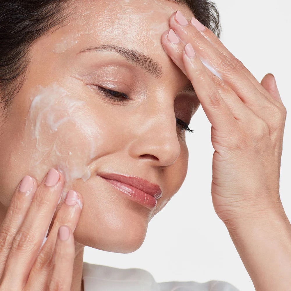Lait nettoyant exfoliant hydropeptidique