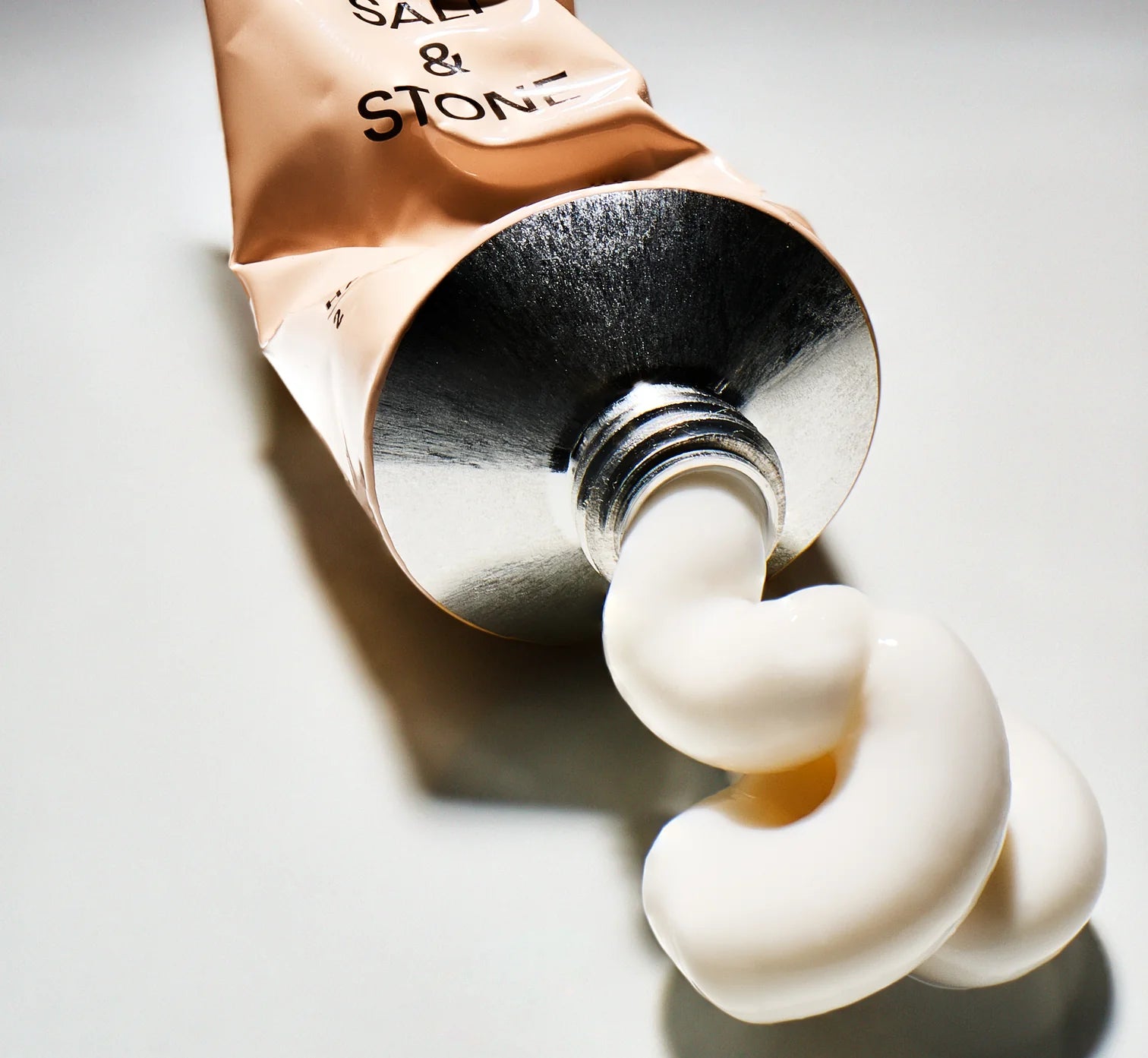 Crème pour les mains Salt&Stone - Safran et cèdre